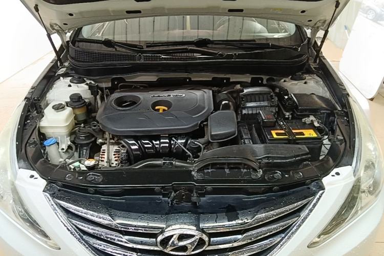 Used Hyundai Sonata 2014 2.0L Automatic Luxury Edition Engine Bay
