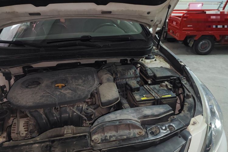 Used Hyundai Sonata 2014 2.0L Automatic Luxury Edition Engine Bay Left