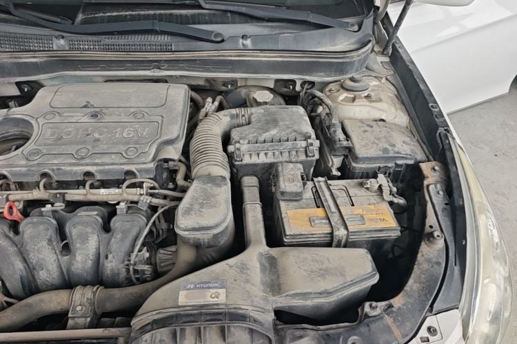 Used Hyundai Sonata 2014 2.4L Automatic Leading Edition China V Standard Engine Bay Left