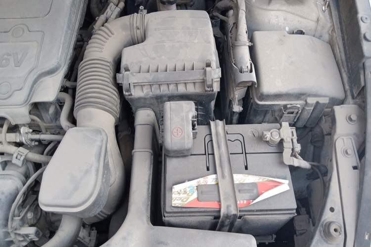 Used Hyundai Sonata 2014 2.4L Automatic Luxury Version China V Standard Engine Bay Left