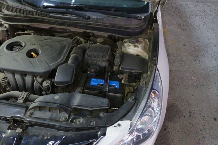 Used Hyundai Sonata 2014 2.0L Automatic Luxury Edition Engine Bay Left