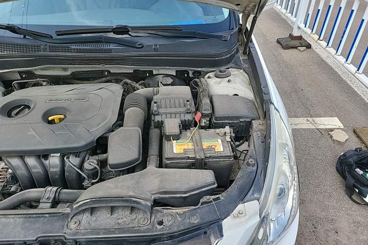 Used Hyundai Sonata 2014 2.0L Automatic Luxury Edition Engine Bay Left
