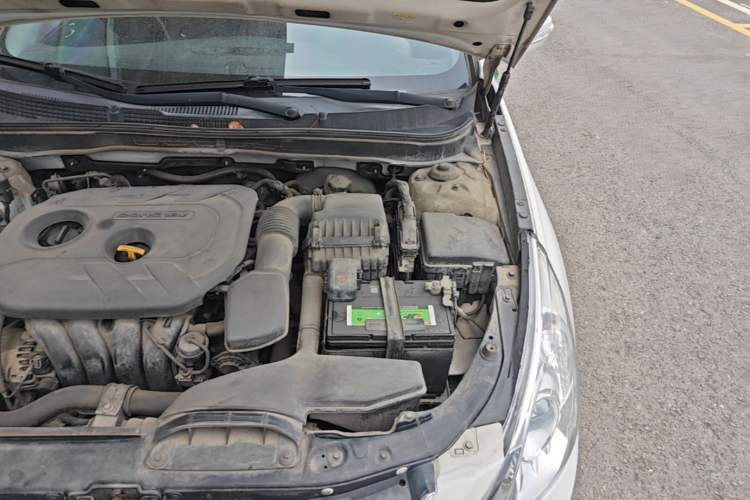 Used Hyundai Sonata 2014 2.0L Automatic Luxury Edition Engine Bay Left