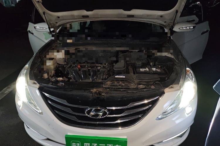 Used Hyundai Sonata 2014 2.4L Automatic Luxury Version China V Standard Engine Bay