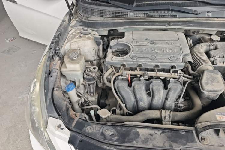 Used Hyundai Sonata 2014 2.4L Automatic Leading Edition China V Standard Engine Bay Right