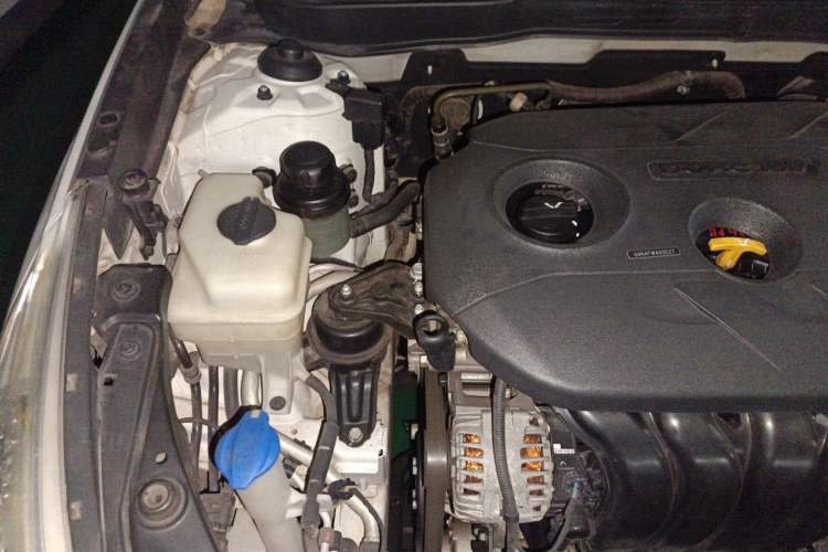 Used Hyundai Sonata 2014 2.0L Automatic Prestige Edition Engine Bay Right