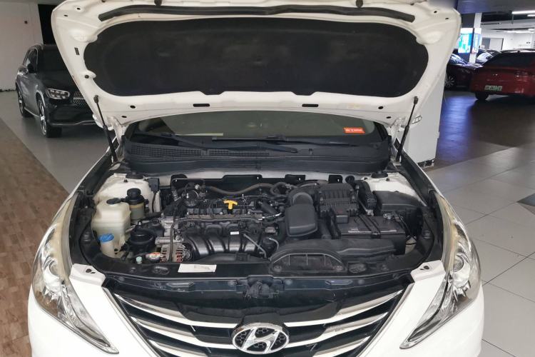 Used Hyundai Sonata 2014 2.0L Automatic Luxury Edition Engine Bay
