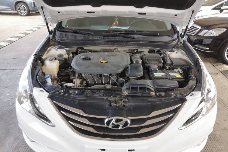 Used Hyundai Sonata 2014 2.0L Automatic Luxury Edition Engine Bay