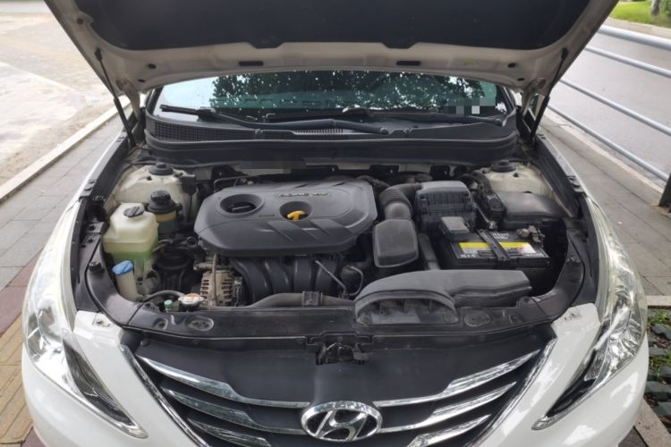 Used Hyundai Sonata 2014 2.0L Automatic Luxury Edition Engine Bay