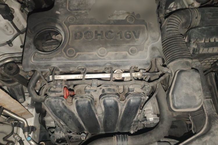 Used Hyundai Sonata 2014 2.4L Automatic Leading Edition China IV Standard Engine Bay