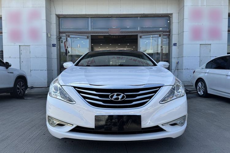 Used Hyundai Sonata 2014 2.0L Automatic Luxury Edition Exterior 1