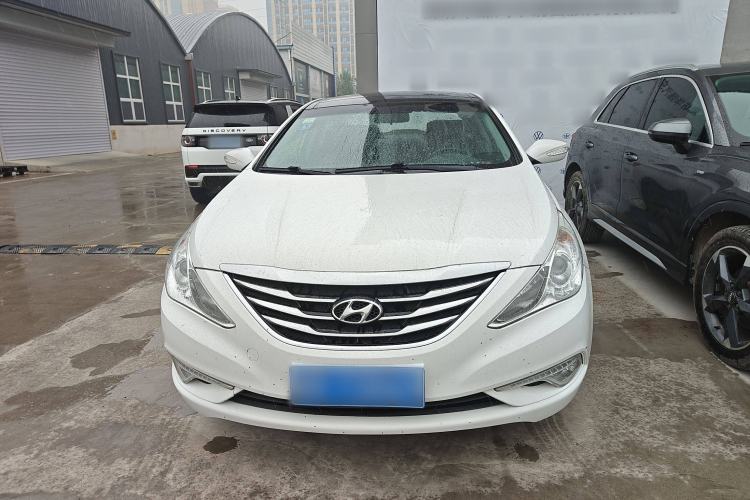 Used Hyundai Sonata 2014 2.4L Automatic Leading Edition China IV Standard Exterior 1