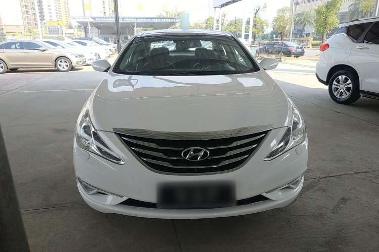Used Hyundai Sonata 2014 2.4L Automatic Luxury Version China V Standard Exterior 1
