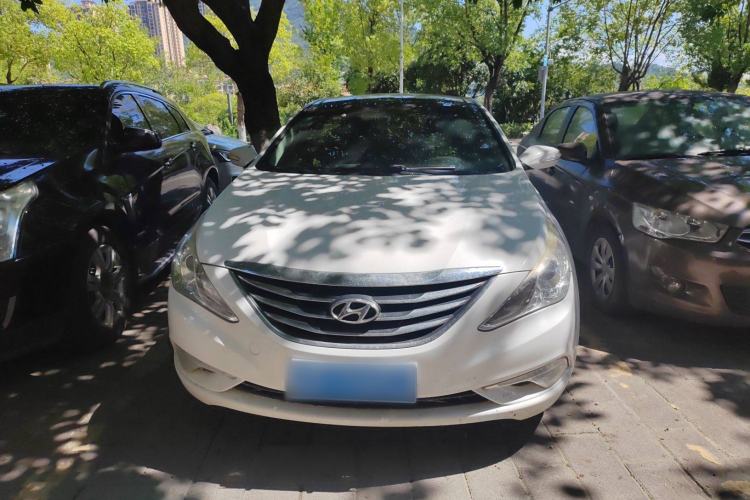 Used Hyundai Sonata 2014 2.0L Automatic Luxury Edition Exterior 1