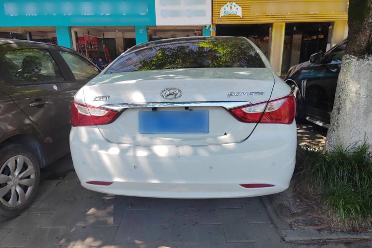 Used Hyundai Sonata 2014 2.0L Automatic Luxury Edition Exterior 4
