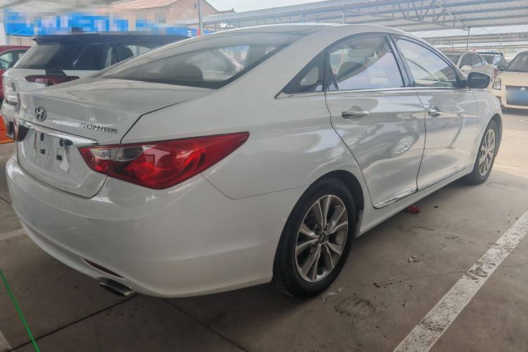 Used Hyundai Sonata 2014 2.0L Automatic Luxury Edition Exterior 5