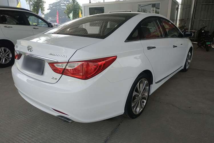 Used Hyundai Sonata 2014 2.4L Automatic Luxury Version China V Standard Exterior 5