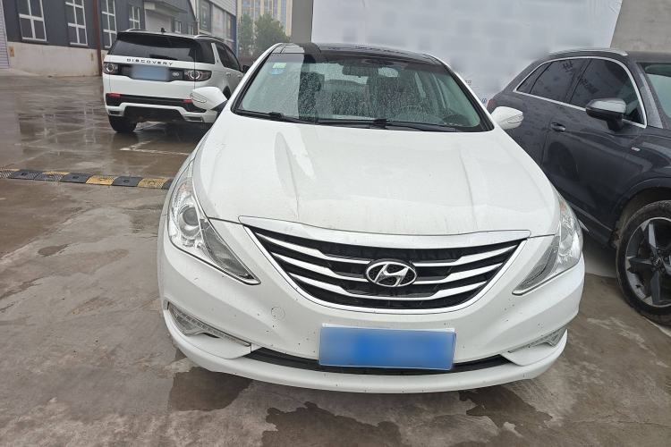 Used Hyundai Sonata 2014 2.4L Automatic Leading Edition China IV Standard Exterior 6