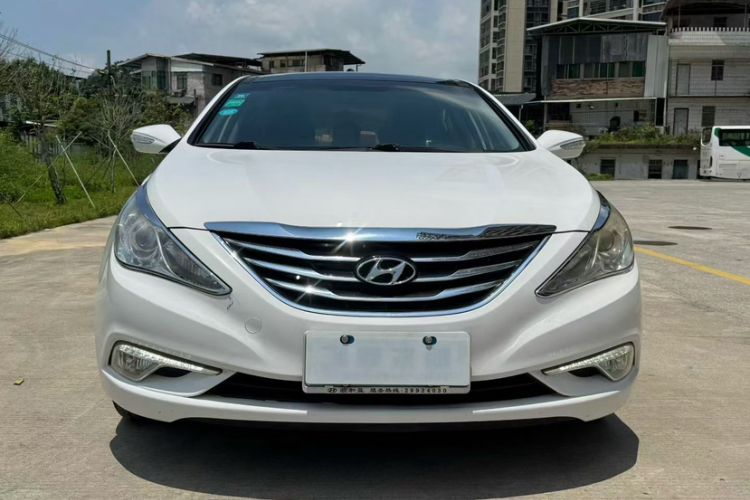 Used Hyundai Sonata 2014 2.4L Automatic Leading Edition China V Standard Exterior 6