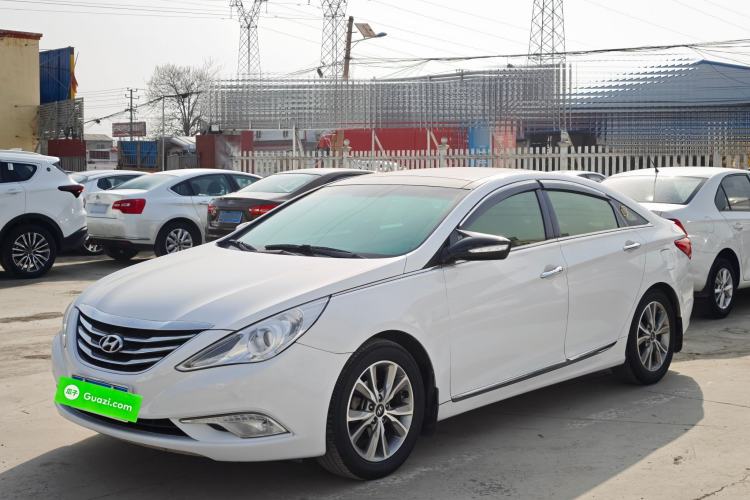 Used Hyundai Sonata 2014 2.4L Automatic Leading Edition China IV Standard Exterior 6