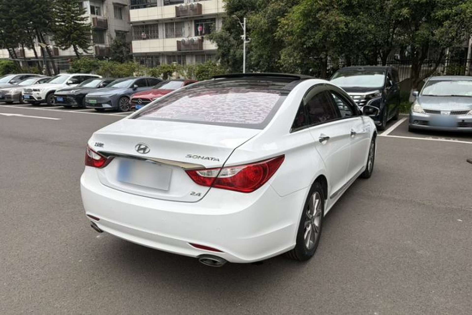 Used Hyundai Sonata 2014 2.4L Automatic Leading Edition China IV Standard Exterior 7