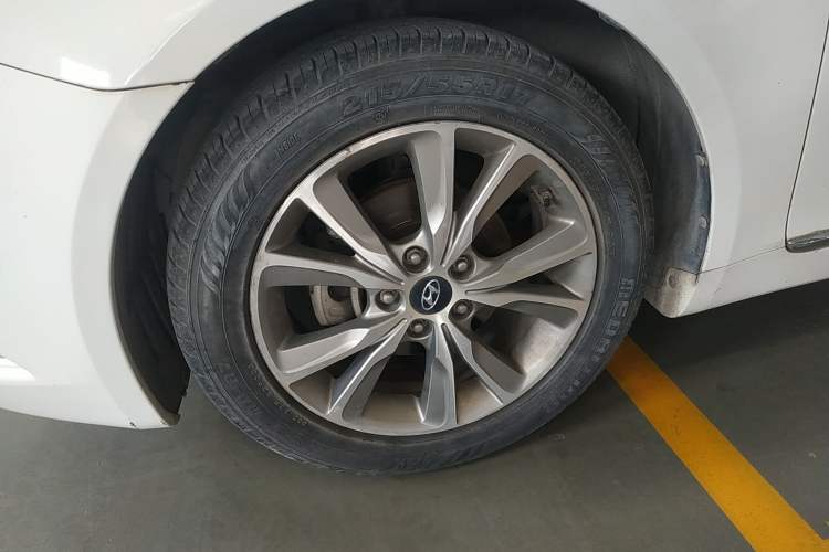 Used Hyundai Sonata 2014 2.0L Automatic Luxury Edition Exterior 7