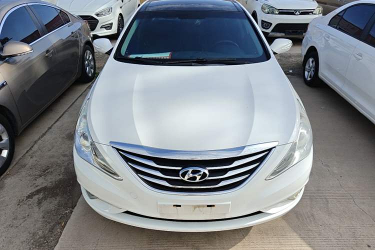Used Hyundai Sonata 2014 2.0L Automatic Luxury Edition Front