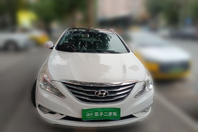 Used Hyundai Sonata 2014 2.4L Automatic Leading Edition China IV Standard Front
