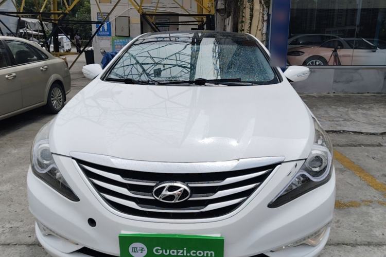 Used Hyundai Sonata 2014 2.4L Automatic Leading Edition China IV Standard Front