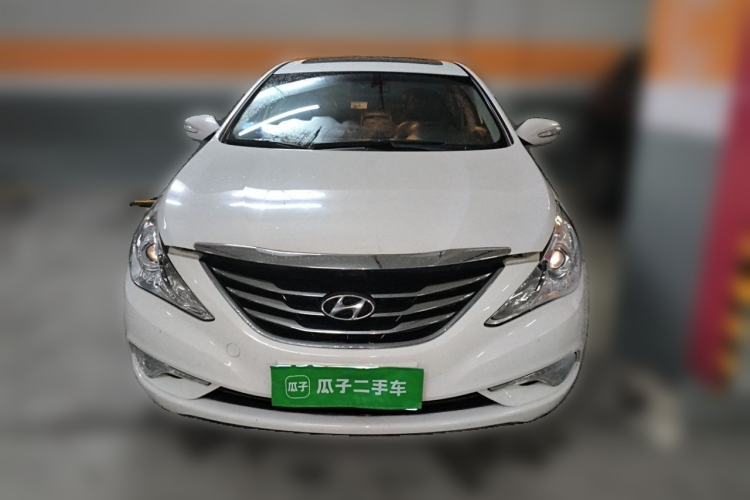 Used Hyundai Sonata 2014 2.0L Automatic Luxury Edition Front