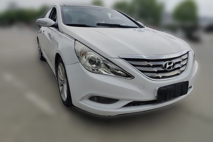 Used Hyundai Sonata 2014 2.0L Automatic Prestige Edition Front Right 45 Deg