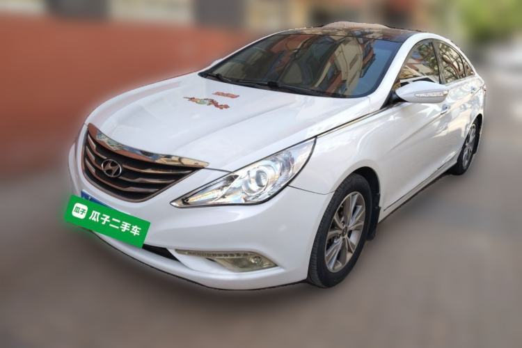 Used Hyundai Sonata 2014 2.4L Automatic Leading Edition China IV Standard Guazi used car, China used car export, Used car for sale, Used cars, Cheapest cars for sale