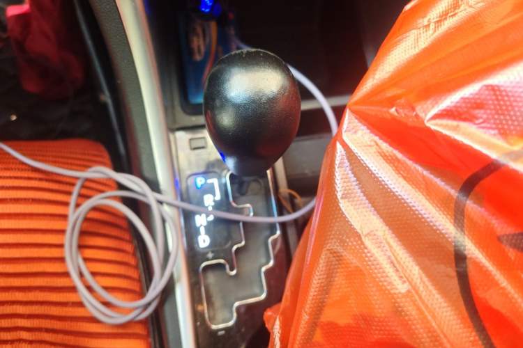 Used Hyundai Sonata 2014 2.4L Automatic Leading Edition China IV Standard Gear Lever
