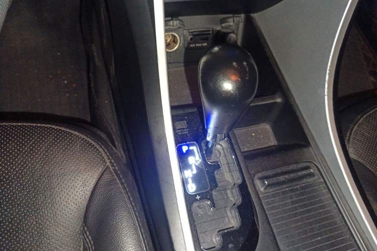 Used Hyundai Sonata 2014 2.0L Automatic Prestige Edition Gear Lever