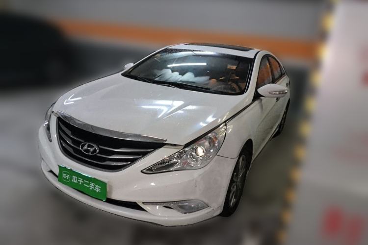 Used Hyundai Sonata 2014 2.0L Automatic Luxury Edition Guazi used car, China used car export, Used car for sale, Used  cars, Cheapest cars for sale