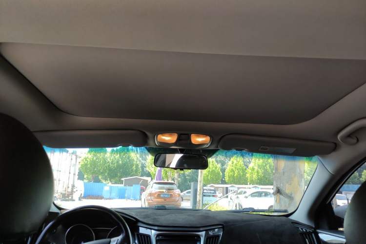 Used Hyundai Sonata 2014 2.0L Automatic Luxury Edition Headliner