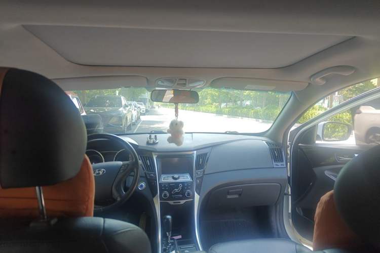 Used Hyundai Sonata 2014 2.4L Automatic Leading Edition China IV Standard Headliner