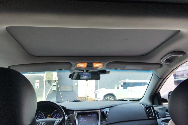 Used Hyundai Sonata 2014 2.0L Automatic Luxury Edition Headliner