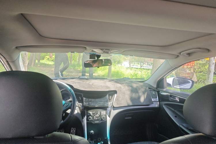 Used Hyundai Sonata 2014 2.0L Automatic Prestige Edition Headliner