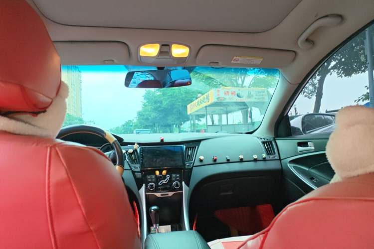 Used Hyundai Sonata 2014 2.0L Automatic Leading Edition Headliner