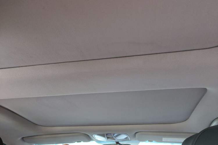 Used Hyundai Sonata 2014 2.4L Automatic Leading Edition China IV Standard Headliner
