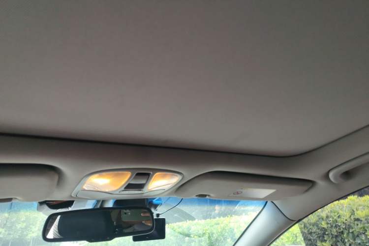 Used Hyundai Sonata 2014 2.4L Automatic Luxury Version China V Standard Headliner