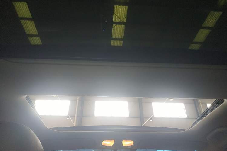 Used Hyundai Sonata 2014 2.0L Automatic Luxury Edition Headliner