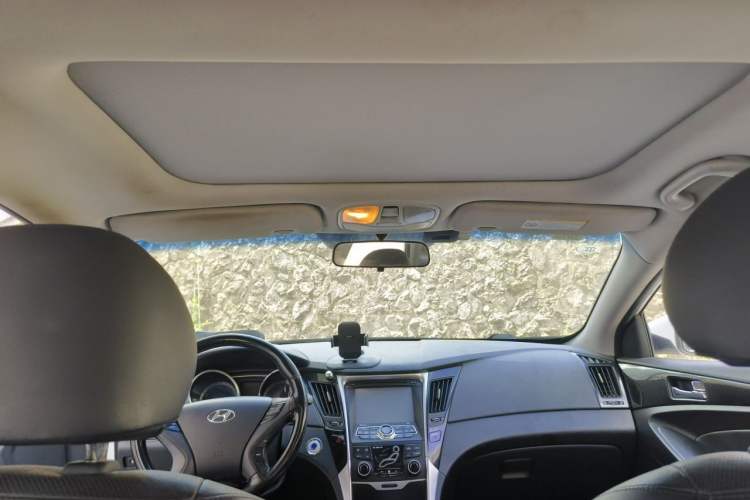 Used Hyundai Sonata 2014 2.0L Automatic Prestige Edition Headliner