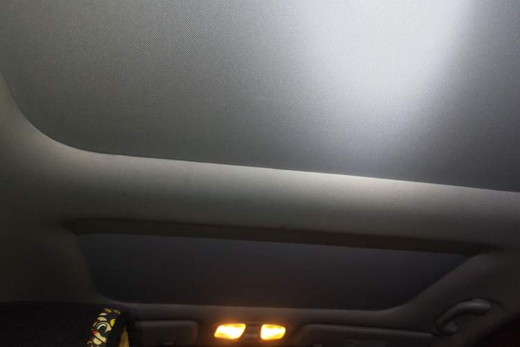 Used Hyundai Sonata 2014 2.4L Automatic Leading Edition China IV Standard Headliner