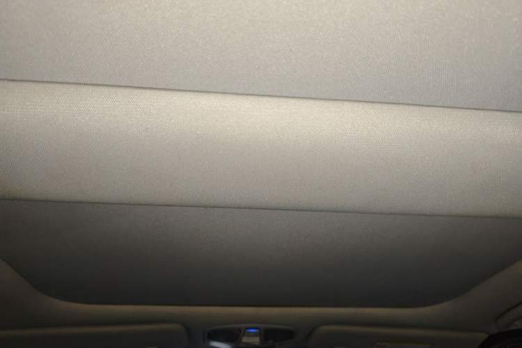 Used Hyundai Sonata 2014 2.4L Automatic Leading Edition China IV Standard Headliner