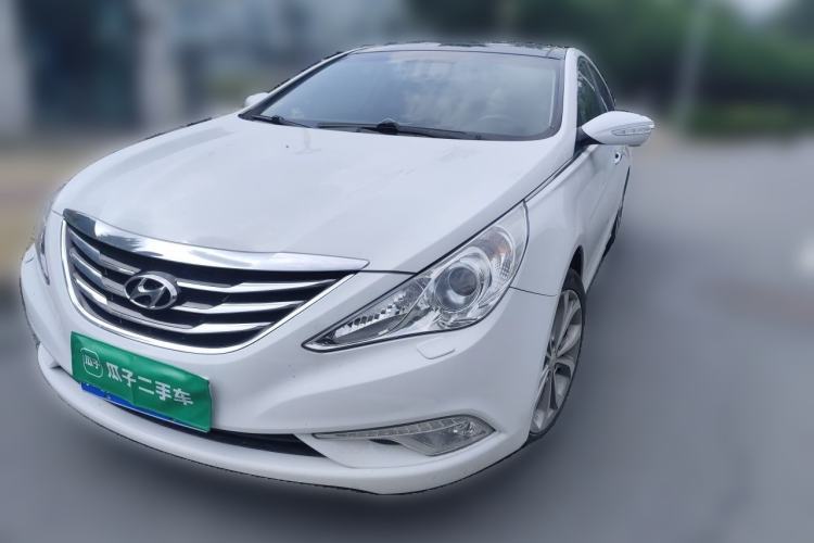 Used Hyundai Sonata 2014 2.4L Automatic Luxury Version China V Standard Guazi used car, China used car export, Used car for sale, Used cars, Cheapest cars for sale