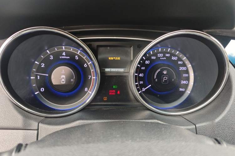 Used Hyundai Sonata 2014 2.0L Automatic Luxury Edition Instrument Cluster