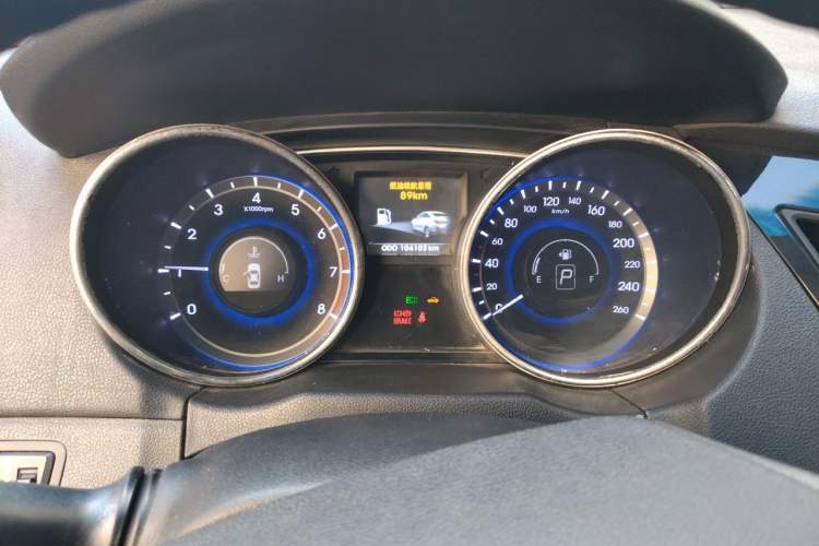 Used Hyundai Sonata 2014 2.4L Automatic Leading Edition China IV Standard Instrument Cluster