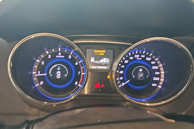 Used Hyundai Sonata 2014 2.4L Automatic Leading Edition China V Standard Instrument Cluster